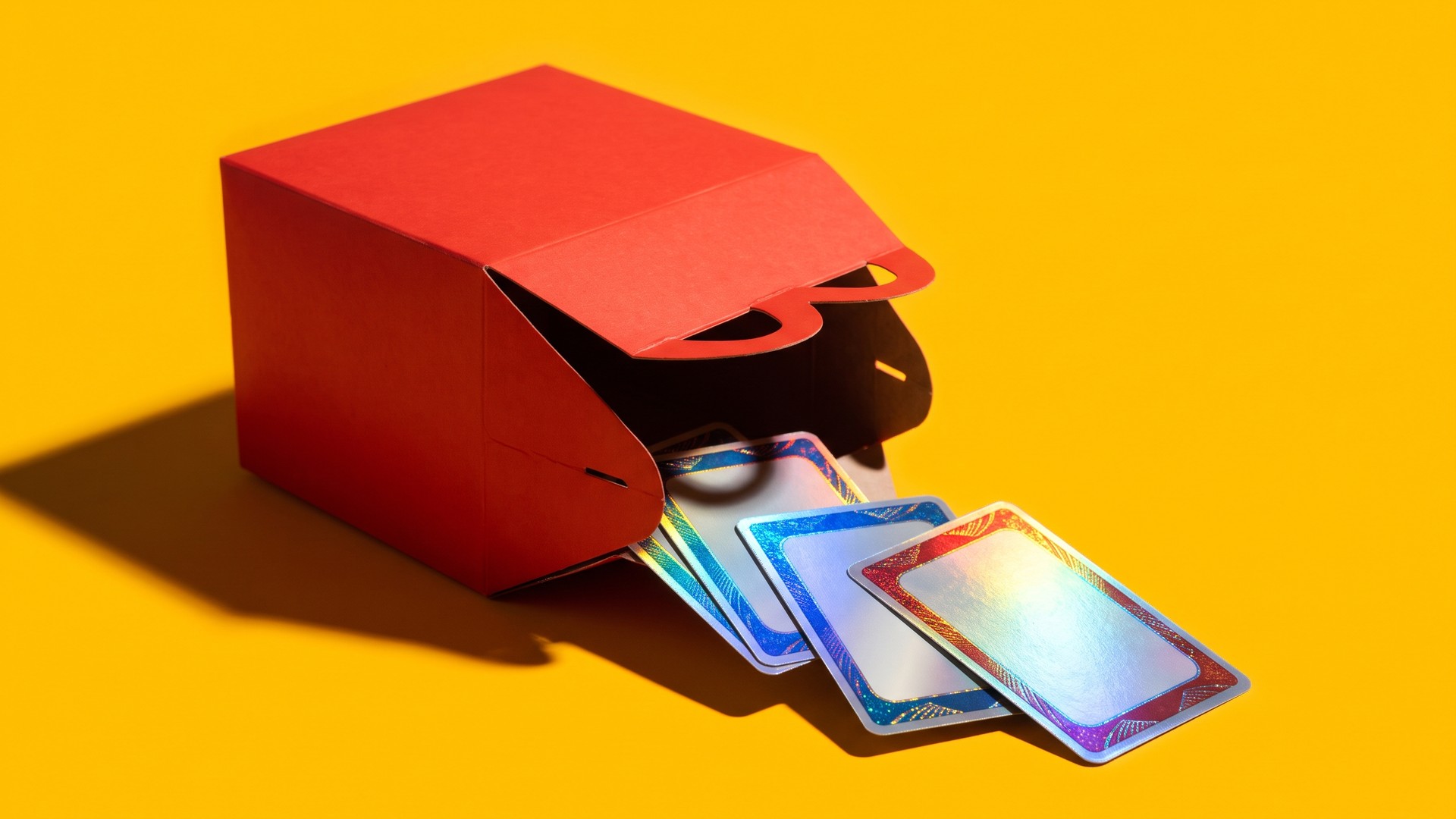 Arte própria: caixa de lanche com cartas